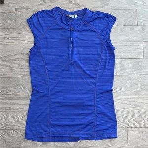 EUC Athleta 3/4 zip tank, size medium.